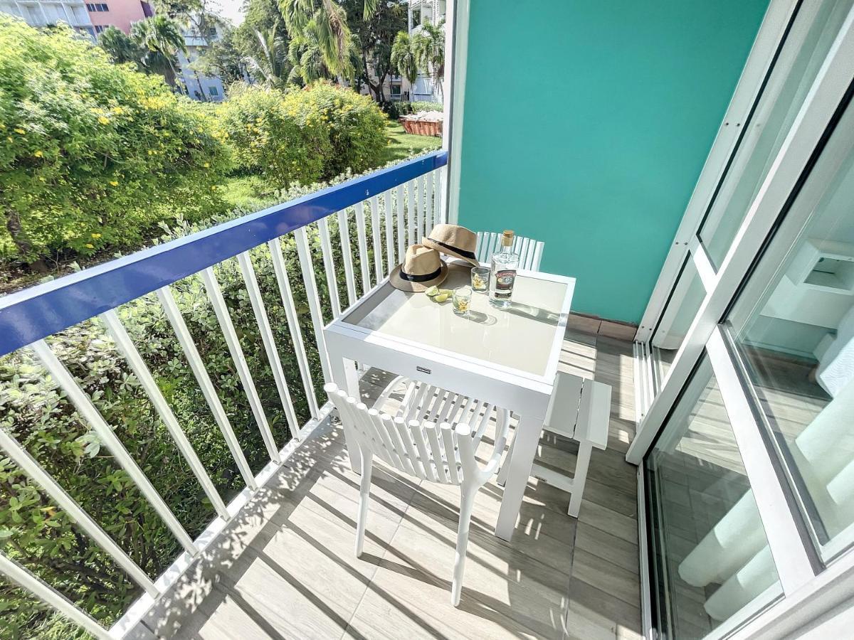 Blue Paradise Studio Avec Acces Privatif Plage Le Gosier  Extérieur photo